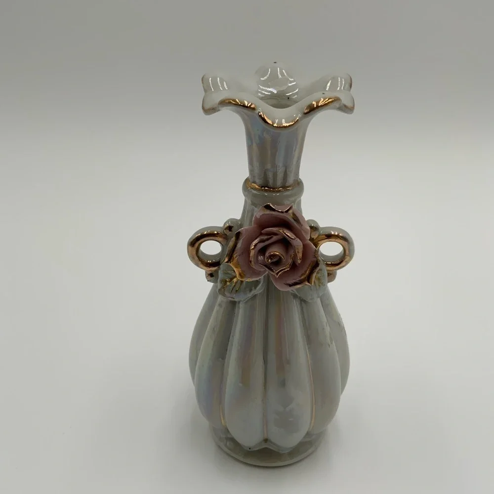 Vintage Chase Hand Painted Porcelain Floral Bud Vase Made in Japan.